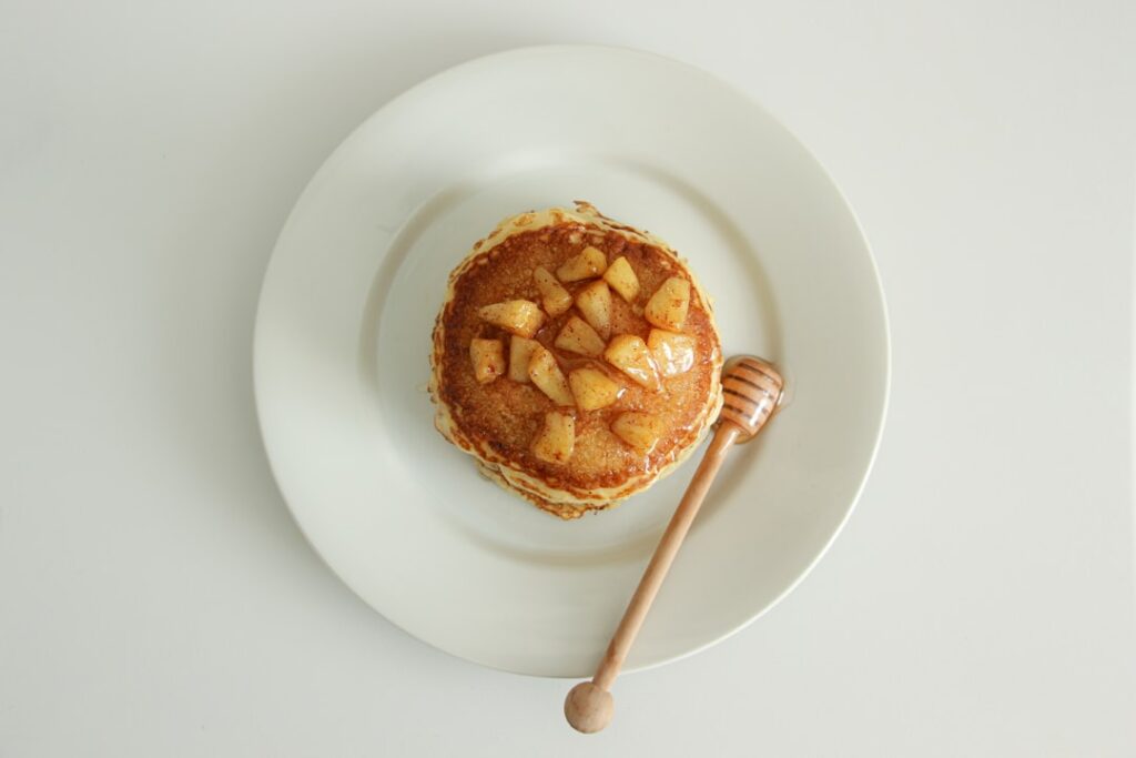 découvrez le nombre de calories dans le miel et ses bienfaits nutritionnels pour une alimentation saine et équilibrée.