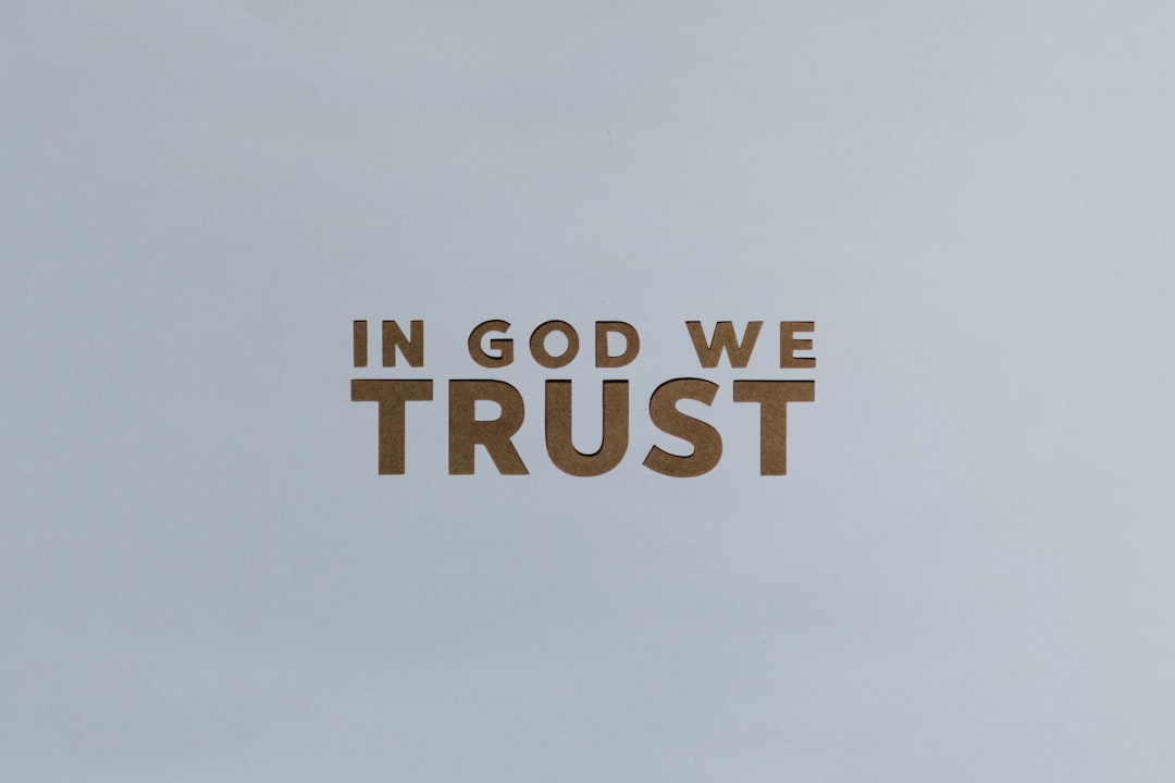 découvrez l'impact puissant de la voix de dieu à travers des messages inspirants qui touchent le cœur et élèvent l'âme.